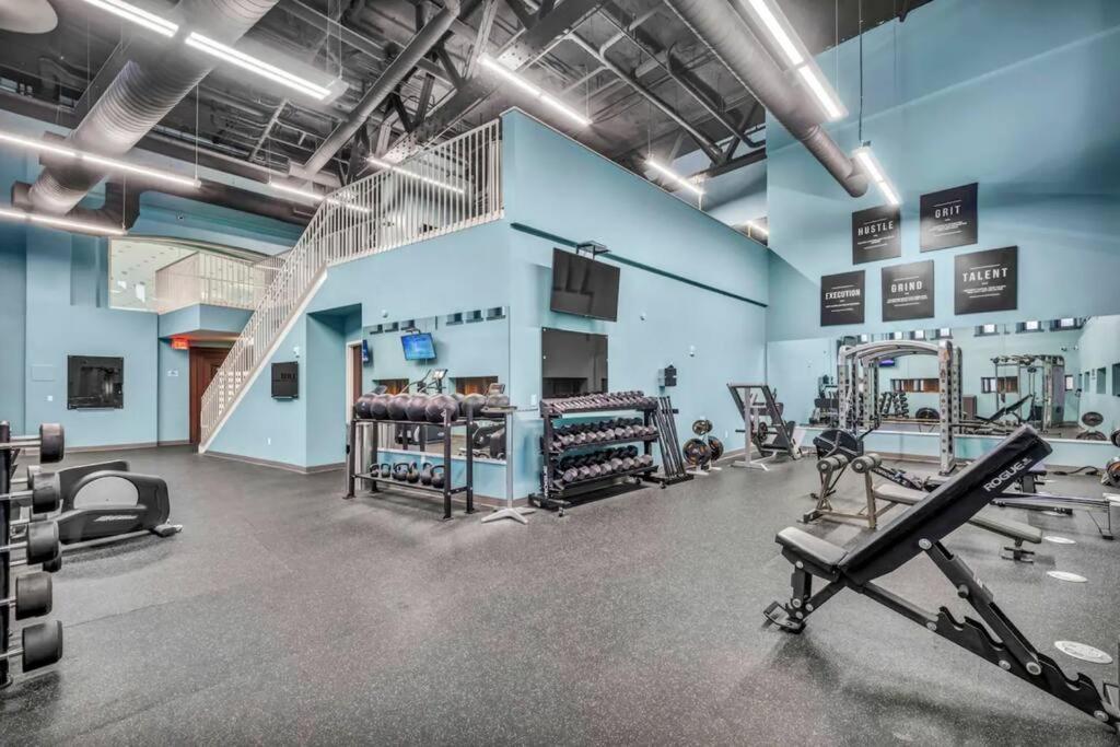 2Br Unit In The Heart Of Dt On Playhouse Square, With Pool And Gym Access-1106 Apartment Cleveland Exterior photo