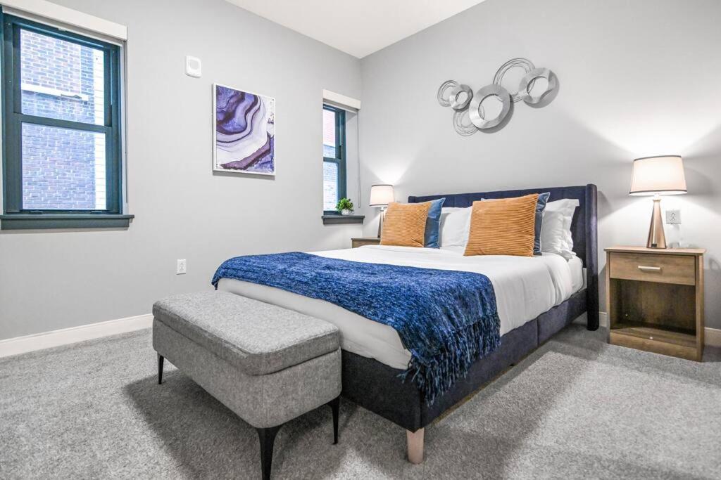 2Br Unit In The Heart Of Dt On Playhouse Square, With Pool And Gym Access-1106 Apartment Cleveland Exterior photo